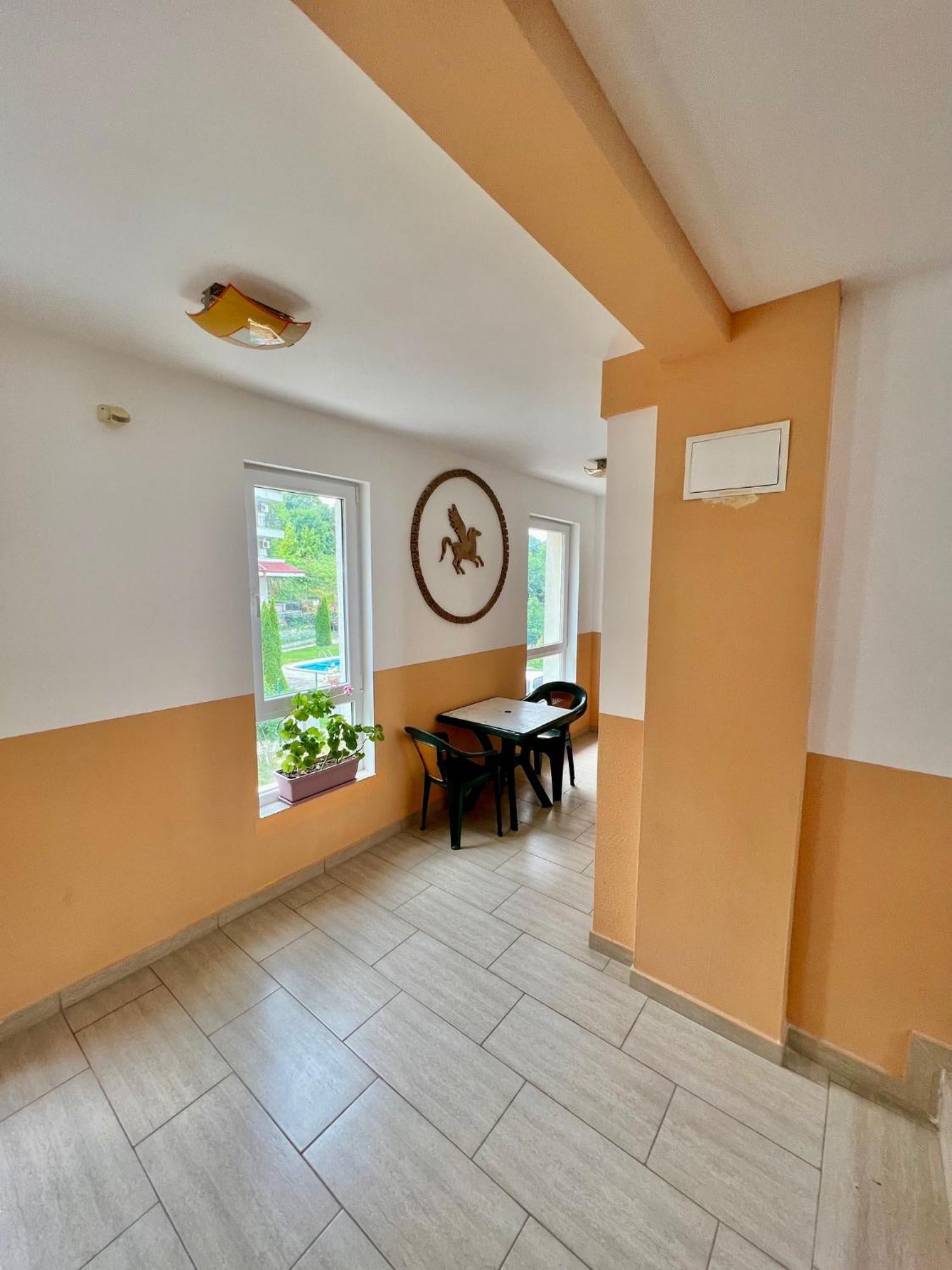 Solita With Panoramic View Apartment